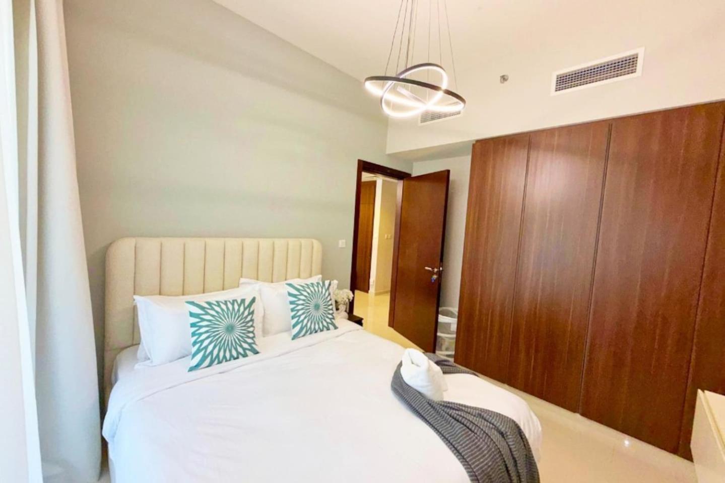 1 Bedroom At Vera Business Bay By Vibel